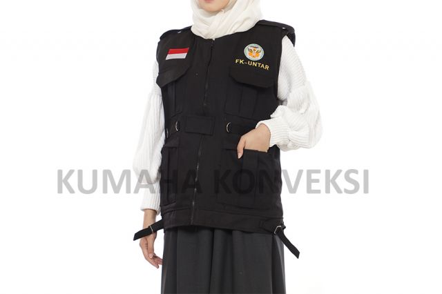 rompi umrc hitam